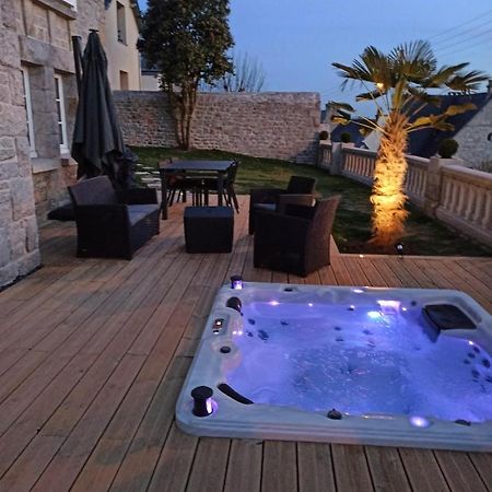 Luxueuse Villa Au Pied Du Chateau Dinan Zewnętrze zdjęcie